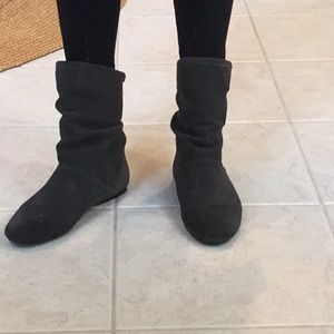 Nine West Maxil Gray Suede Slouch Flat Boots Sz 9